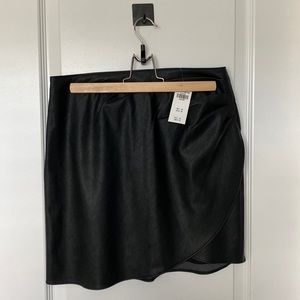 NWT Abercrombie faux leather cross over skirt
